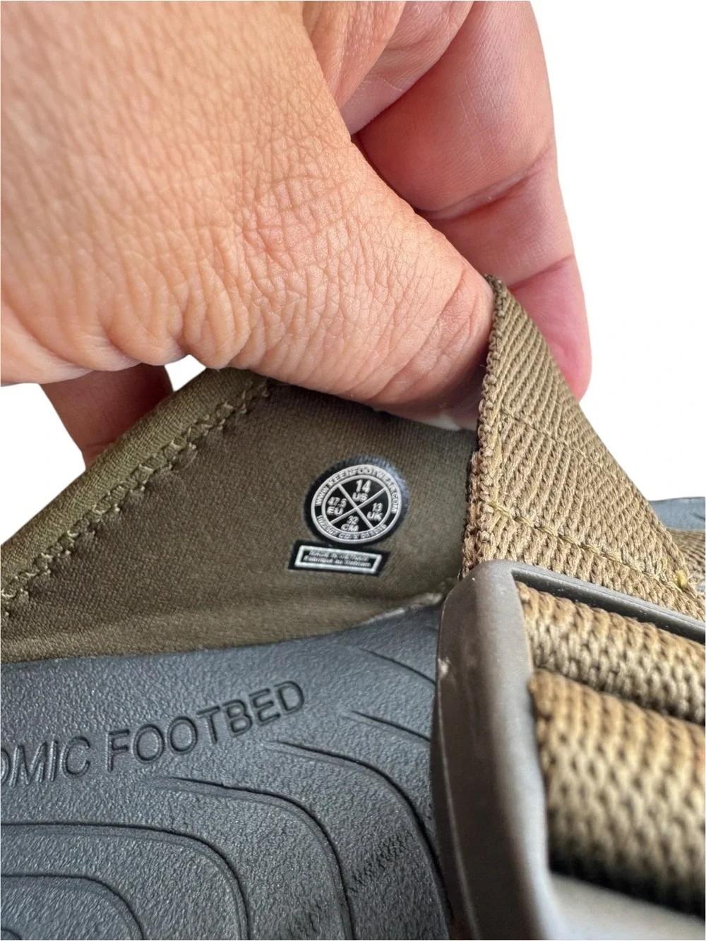 KEEN SOLR Toe Post Sandals Men’s Size 14 Olive Brown Outdoor Water Hiking